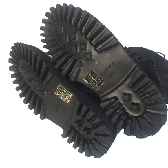 NWOB Free People Miller Black Leather Lace Up Combat Boots size 39/9 - Picture 10 of 10